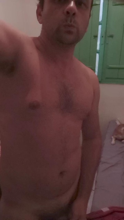 alecambr's Profile