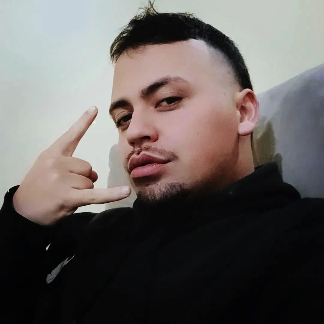 cumexplosionhot's Profile