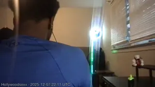 Hollywoodsexx live snapshot on Voice Chat Line from United States