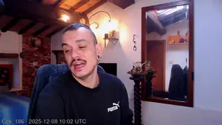 Cek_186 live snapshot on Voice Chat Line from Italy