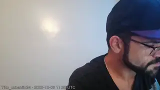 Tiko_cubanito34 live snapshot on Voice Chat Line from Stati Uniti