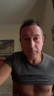 joe653 live snapshot on Voice Chat Line from Italie