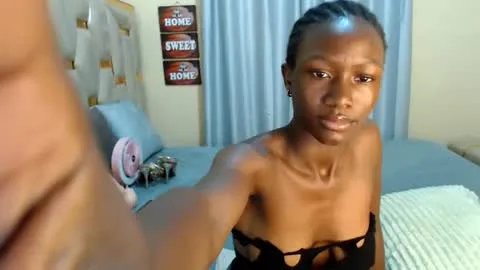 Live thumbnail for slimqueenbae